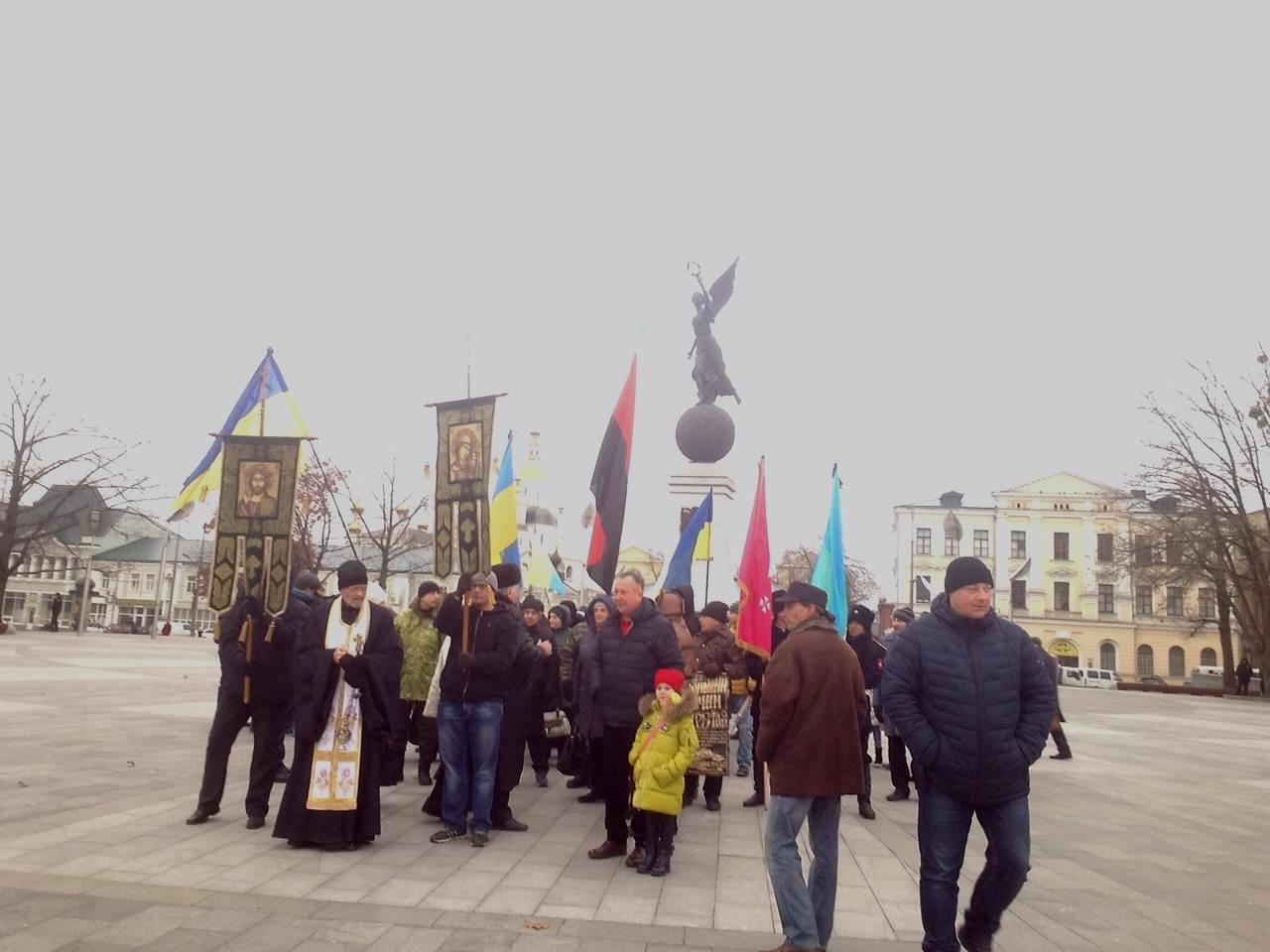 Голодомор Харків Вісті, Вісті Ньюс, Голодомор, голодомор у Харкові, новини Харкова, скорботна хода, Харків, харків новини, Харківщина
