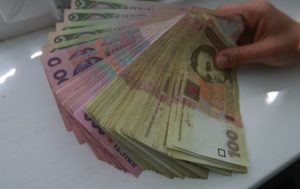 Харківщина понад 4,7 мільярда гривень податку на доходи фізичних осіб - до місцевого бюджету