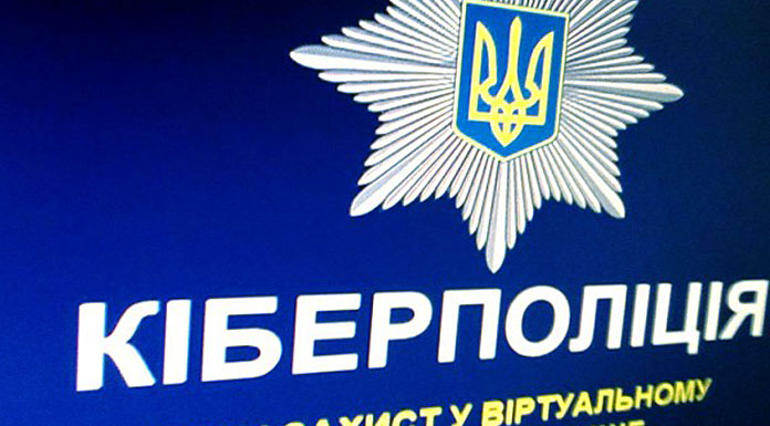 Затримали банду, що проводила махінації з банківськими терміналами