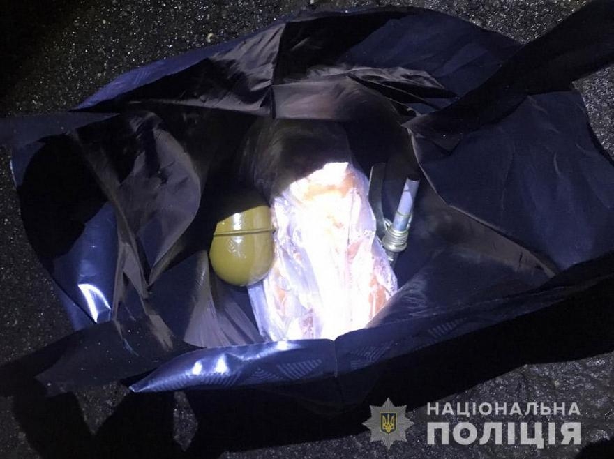 Арсенал у машині знайшли у дніпрянина