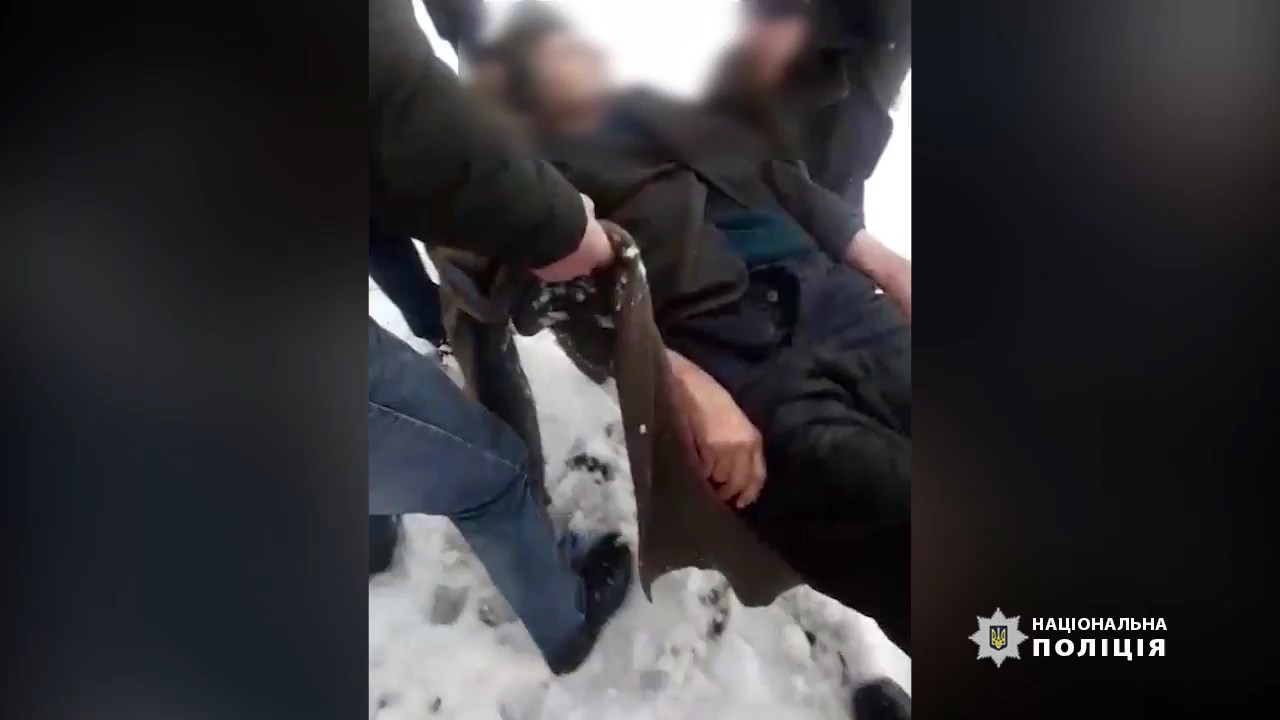 На Івано-Франківщині поліцейські врятували 87-річного самогубцю