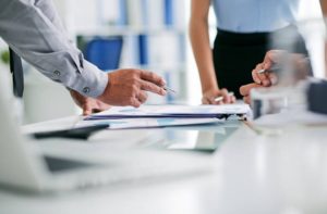 Повідомлення про прийняття на роботу необхідно подати до початку роботи працівника