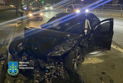 ДТП, Київ, алкогольне сп’яніння, водій «BMW», зіткнення, «Mazda 6», травми, червоний сигнал світлофора, затримання, порушення ПДР.