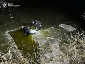 трагедія на Інгульці, підлітки провалилися під лід, Херсонщина нещасний випадок, рятувальники ДСНС, небезпека на кризі, загибель дітей на воді, тонкий лід, правила безпеки.