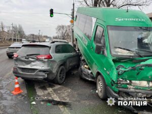 ДТП Дніпро, аварія Дніпро, п’яний водій, ДТП з потерпілими, вантажівка Renault, нетверезий водій, кримінальне провадження, порушення ПДР, дорожньо-транспортна пригода, масштабна аварія