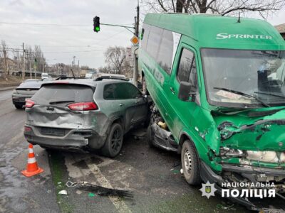 ДТП Дніпро, аварія Дніпро, п’яний водій, ДТП з потерпілими, вантажівка Renault, нетверезий водій, кримінальне провадження, порушення ПДР, дорожньо-транспортна пригода, масштабна аварія